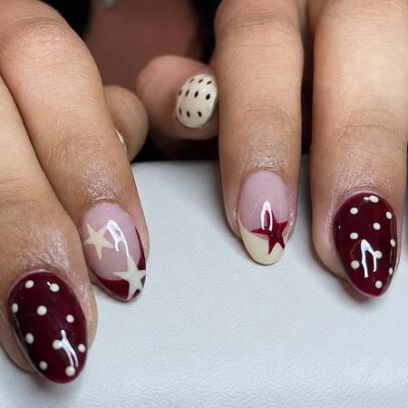 Trabajo de Reyes Coffee & Nails